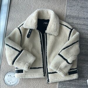 Zara Cream and Black Teddy Jacket with Plush Texture